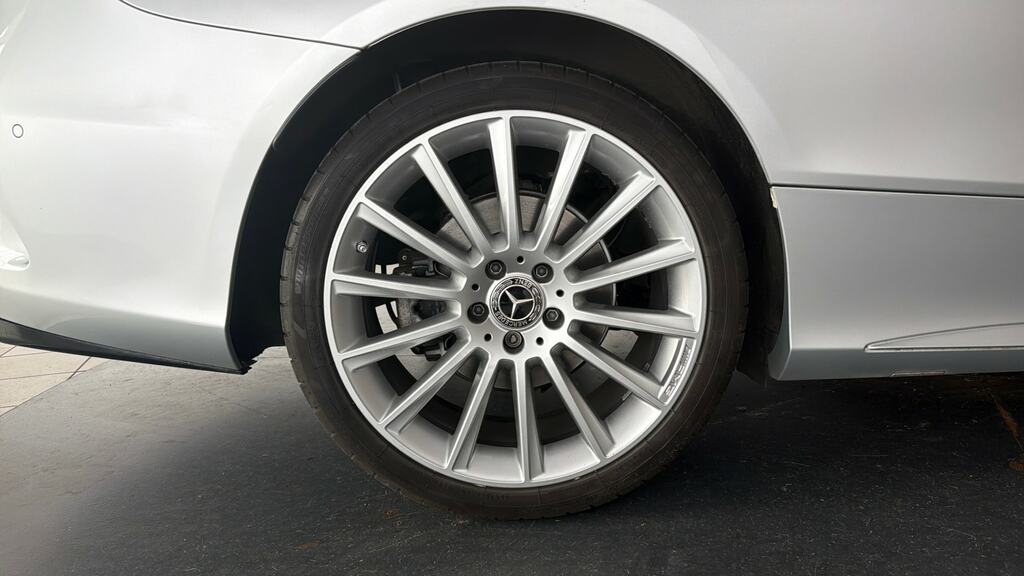 Mercedes-Benz C Class C 220 D Amg Black #24