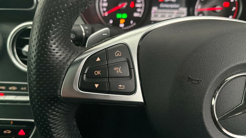 Mercedes-Benz C Class C 220 D Amg Black #17