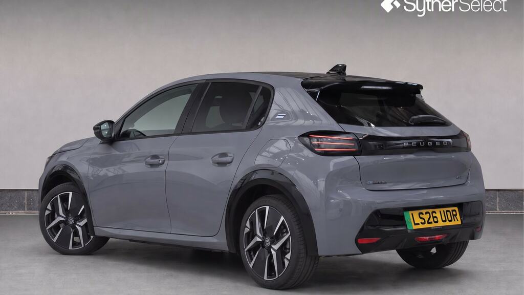 Peugeot e-208 115Kw Gt 51Kwh Grey #3