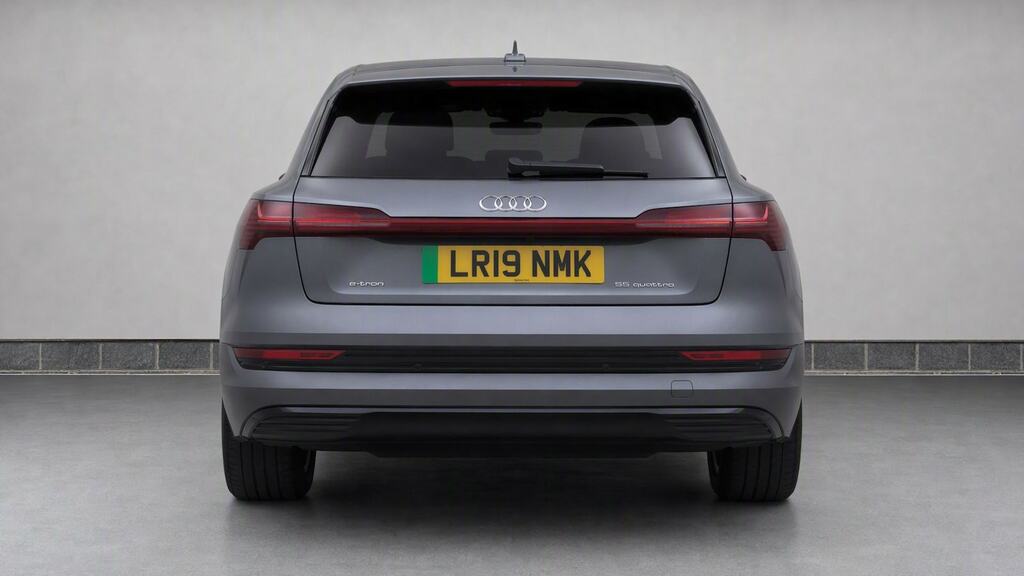 Audi E-tron 55 Suv Quattro 95Kwh 408 Ps Blue #8
