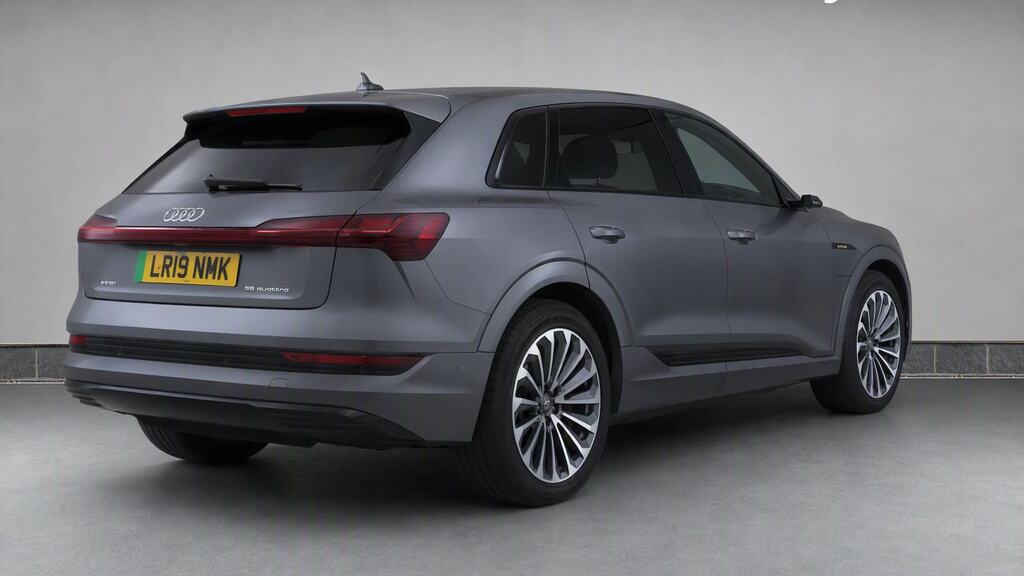 Audi E-tron 55 Suv Quattro 95Kwh 408 Ps Blue #4