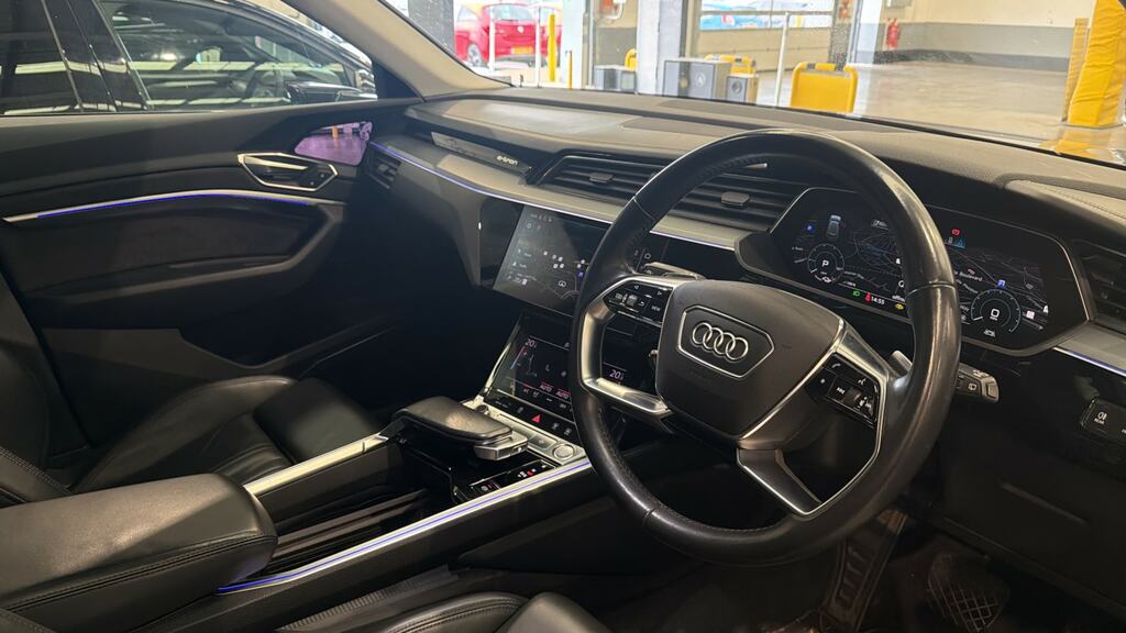 Audi E-tron 55 Suv Quattro 95Kwh 408 Ps Blue #10