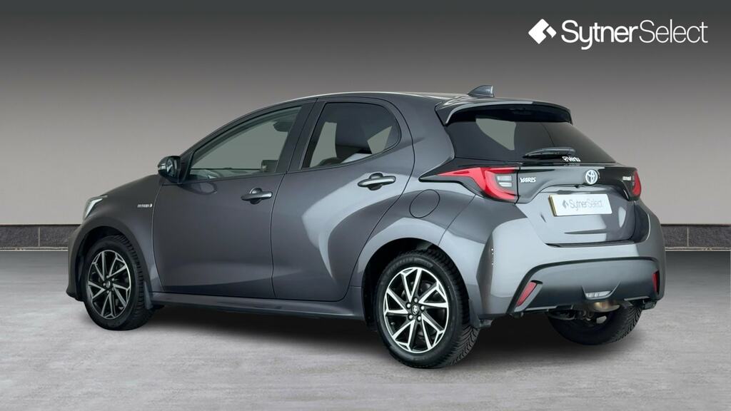 Toyota Yaris 1.5 Hybrid Design Cvt Grey #2