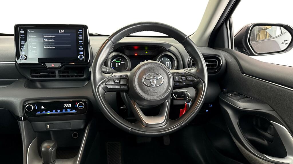 Toyota Yaris Dynamic Blue #8