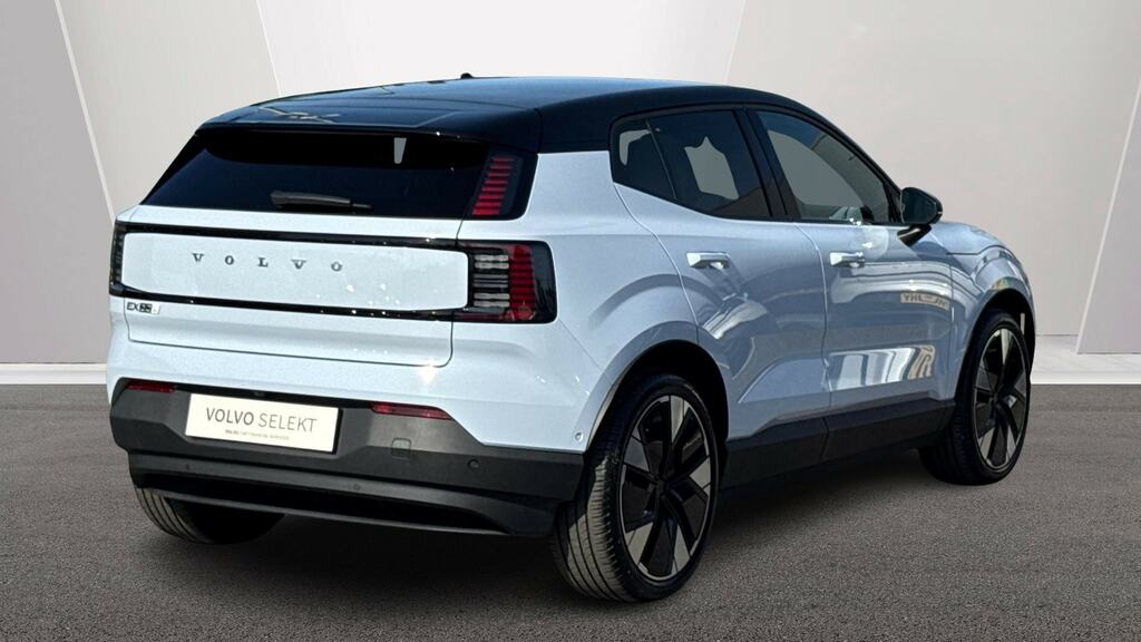 Volvo EX30 Twin Performance 69Kwh Plus Awd  #7