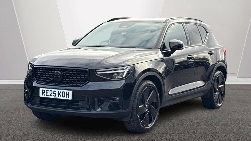 Volvo XC40 2.0 B3p Plus Black Edition Black #6