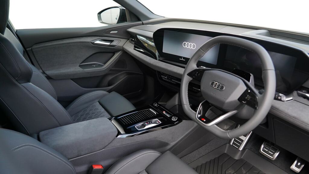 Audi Q6 E-Tron 315Kw Quattro 100Kwh Black Edition Tech Blue #6