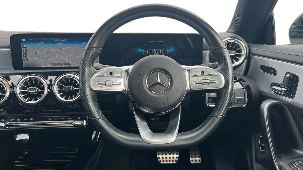Mercedes-Benz CLA Class 250 Amg Line Premium Tip Black #9