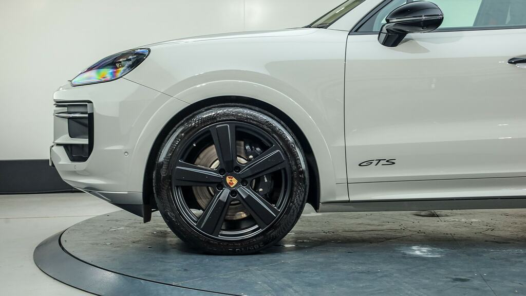 Porsche Cayenne Gts Tiptronic S Grey #3
