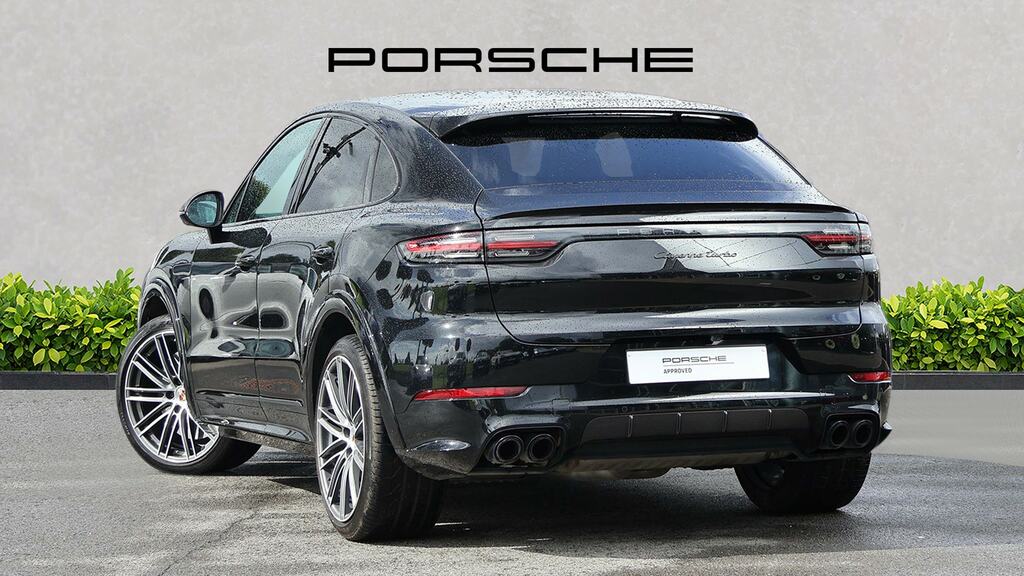 Porsche Cayenne Turbo Tiptronic S Black #2