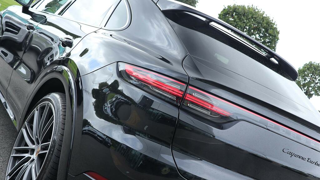 Porsche Cayenne 3.0 V6 E-hybrid 17.9Kwh Platinum Edition Tiptronic Grey #32