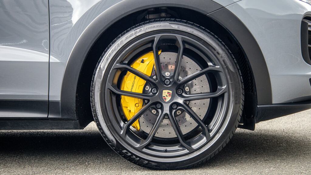 Porsche Cayenne Turbo Gt Tiptronic S Grey #4