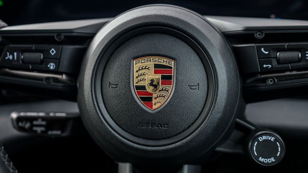 Porsche Taycan Estate Blue #20