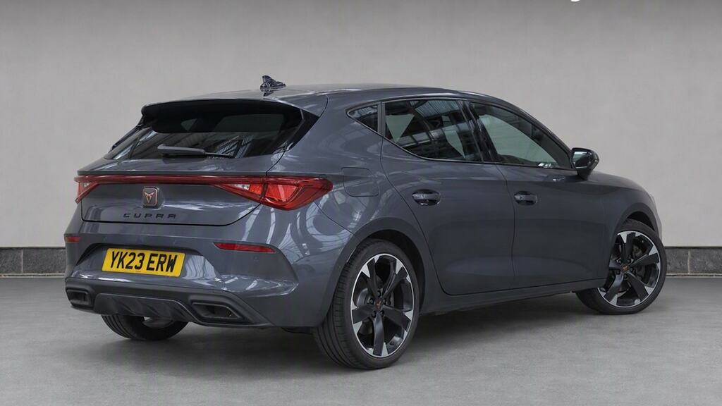 Cupra Leon 1.5 Etsi V1 Dsg Grey #4