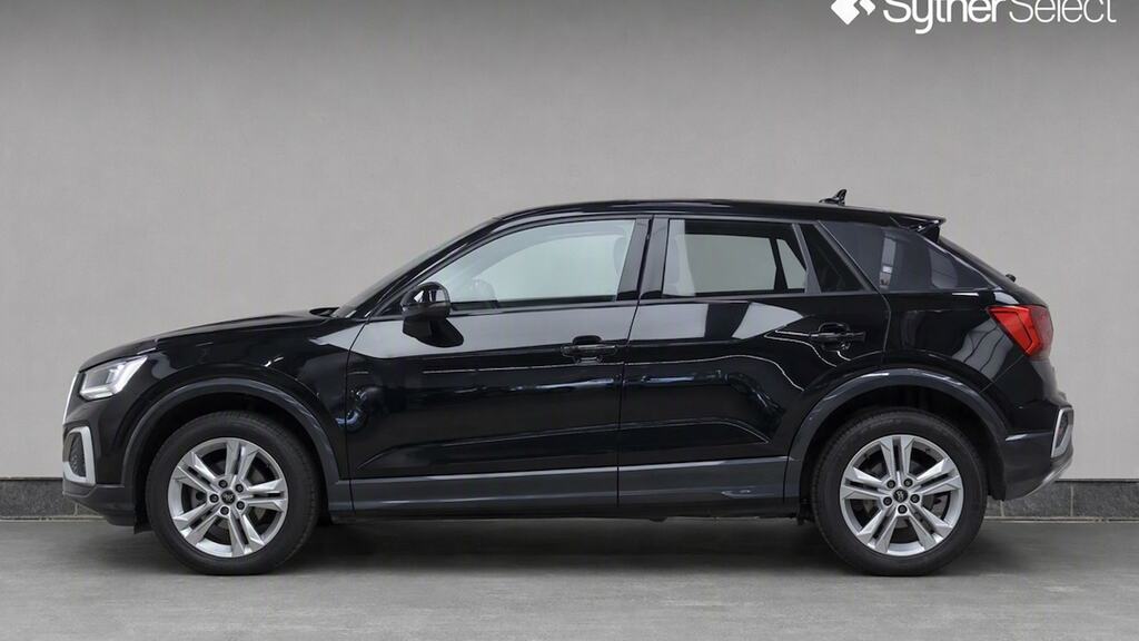 Audi Q2 30 Tfsi Sport Black #6