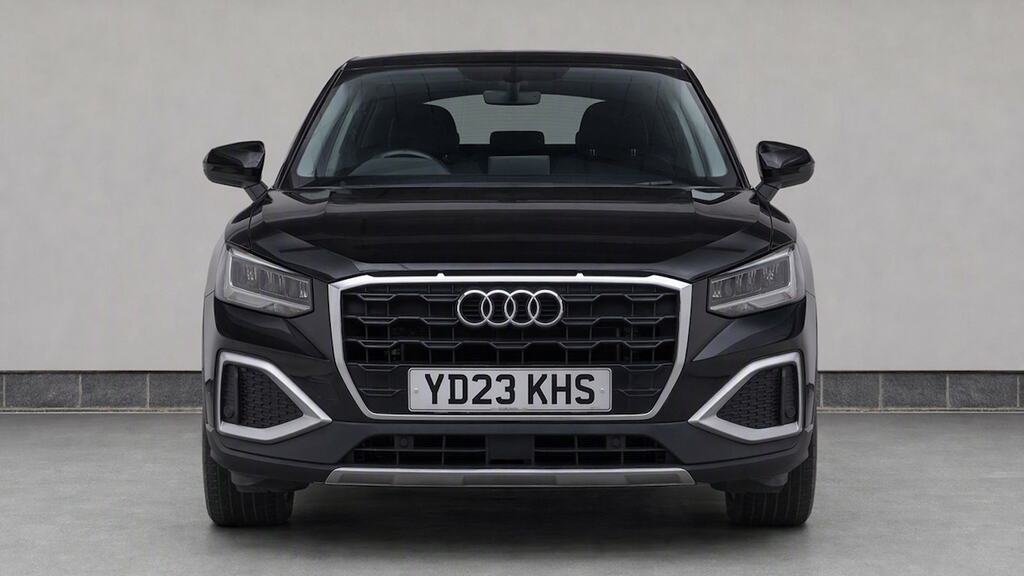 Audi Q2 30 Tfsi Sport Black #5