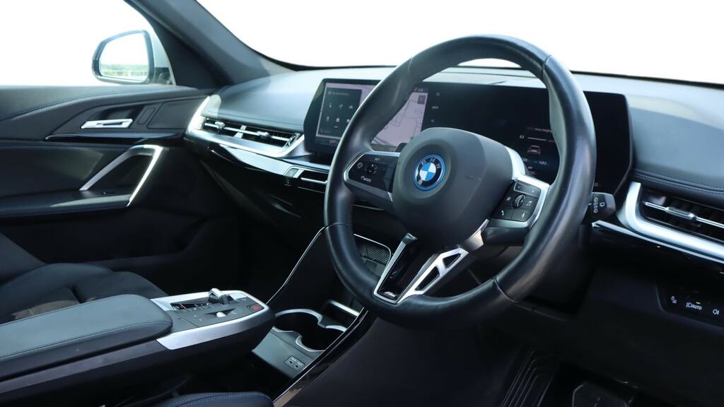 BMW iX1 Ix1 Xdrive30 M Sport Green #6