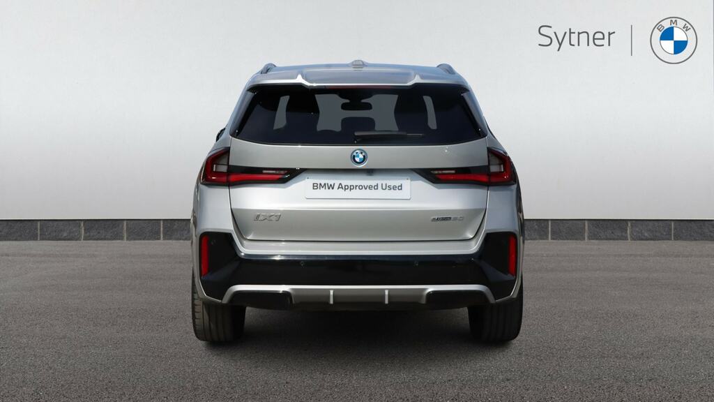 BMW iX1 Ix1 Xdrive30 M Sport Green #15