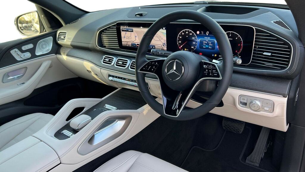 Mercedes-Benz GLE Class Gle 450D 4Matic Amg Line Prem 9G-tronic 7 St Black #3
