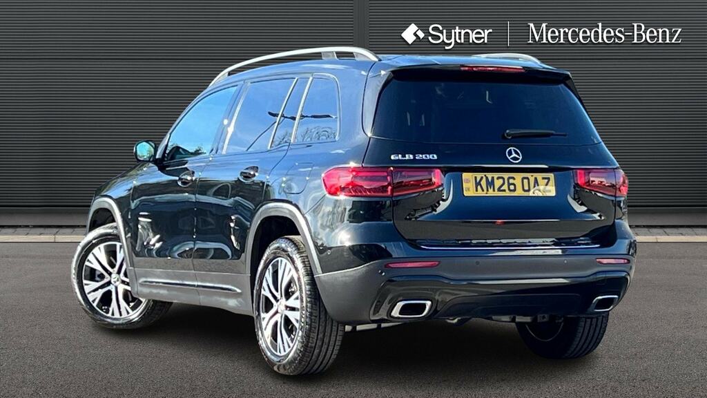 Mercedes-Benz GLB Class Glb 200 Sport Executive 7G-tronic Black #2
