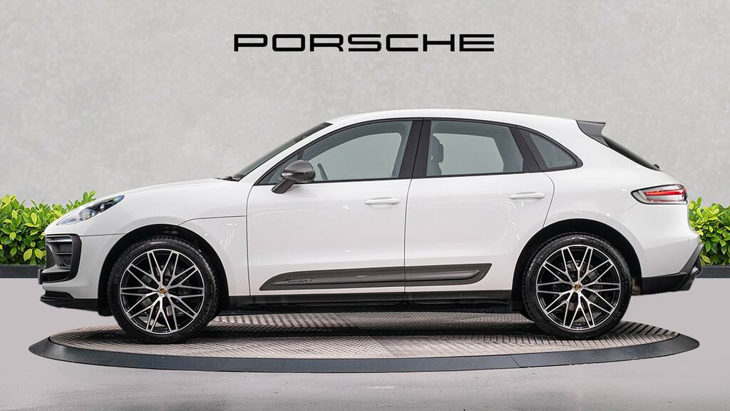 Porsche Macan T Pdk White #4