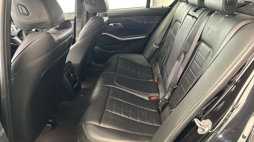 BMW 3 Series 318D Mht M Sport Step White #11