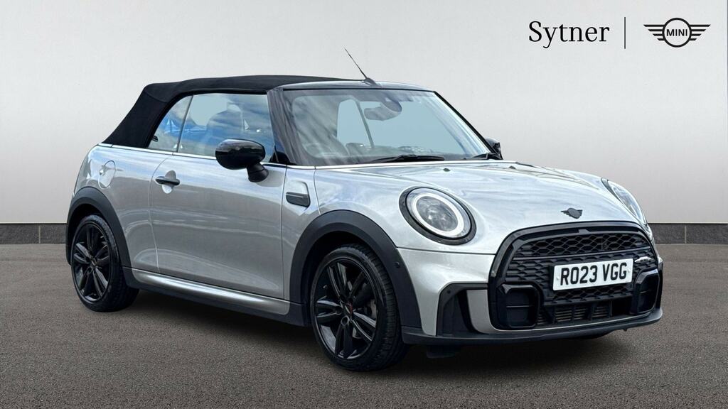 Mini Convertible 1.5 Cooper Sport Premium Plus Silver