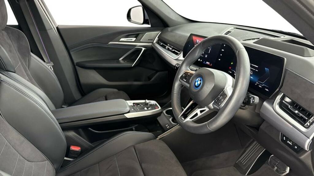 BMW iX1 150Kw Edrive20 M Sport 65Kwh Techpro Blue #6