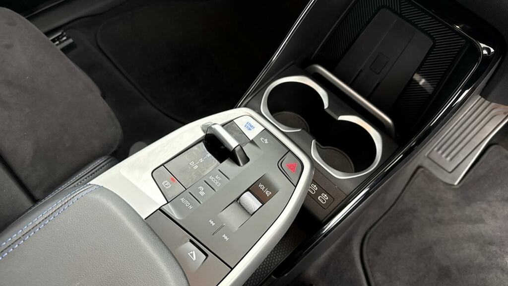 BMW iX1 150Kw Edrive20 M Sport 65Kwh Techpro Black #10