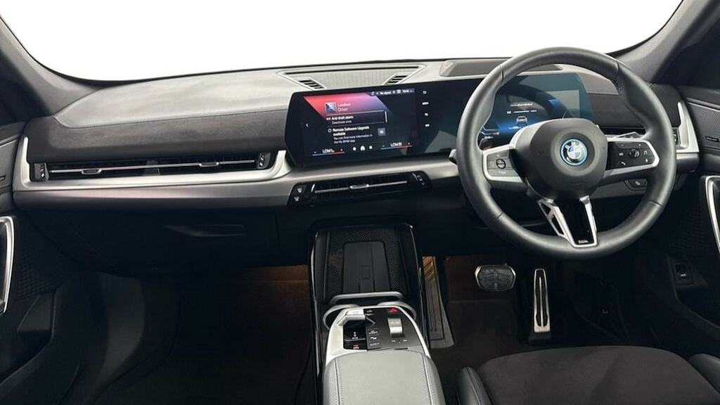 BMW iX1 150Kw Edrive20 M Sport 65Kwh Techpro Blue #4