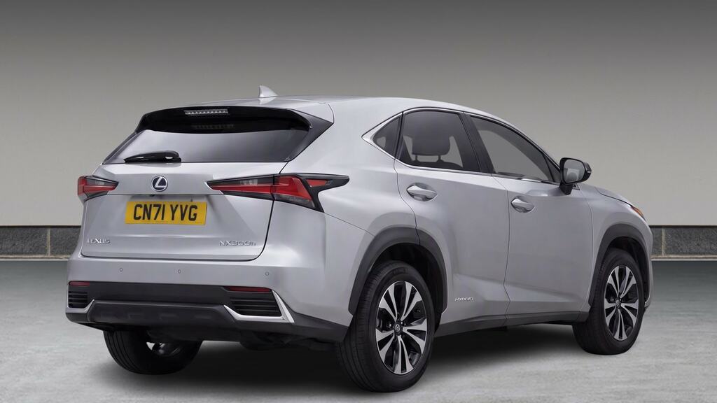 Lexus NX 300H 2.5 Cvt 8 Nav Silver #4