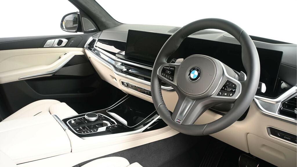 BMW X7 Xdrive40d Mht M Sport Step Black #6