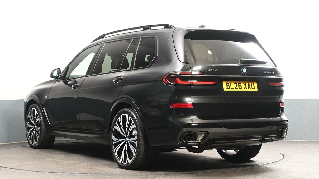 BMW X7 Xdrive40d Mht M Sport Step Black #2