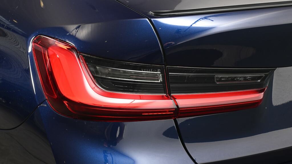 BMW 3 Series 320I M Sport Saloon Blue #21