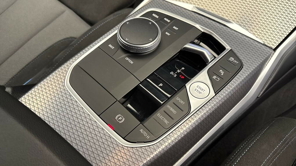 BMW 3 Series 330E 22.3 Kwh M Sport Step Black #10