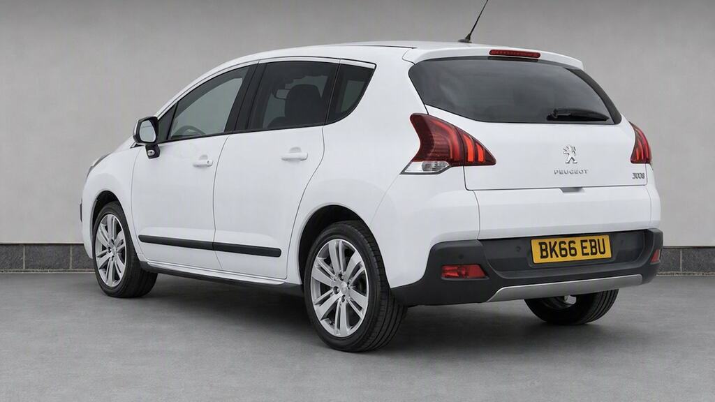 Peugeot 3008 1.6 Bluehdi 120 Allure Eat6 White #3