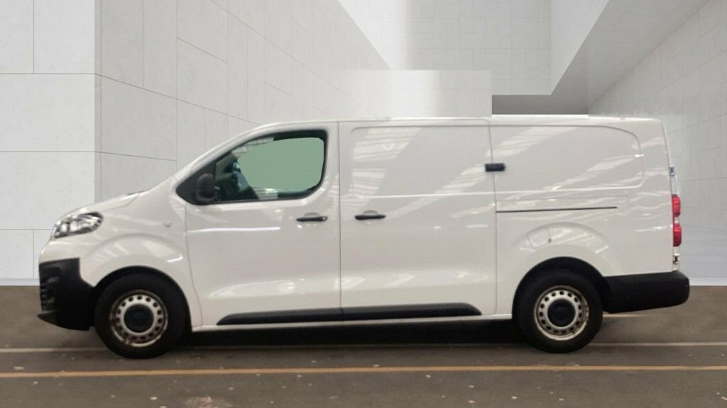 Vauxhall Vivaro 1.5L Dynamic 6Dr White #5