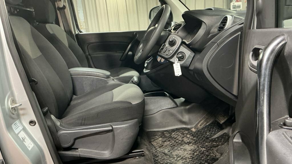 Renault Kangoo Maxi Maxi 0.0 I Ll21 Business 59 Bhp White #9