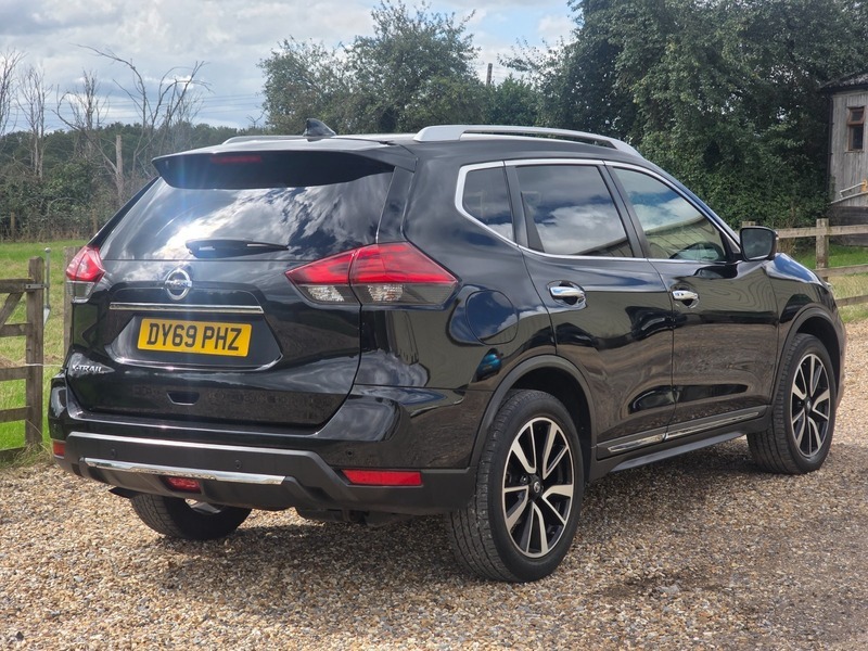 Nissan X-Trail Tekna Black #8