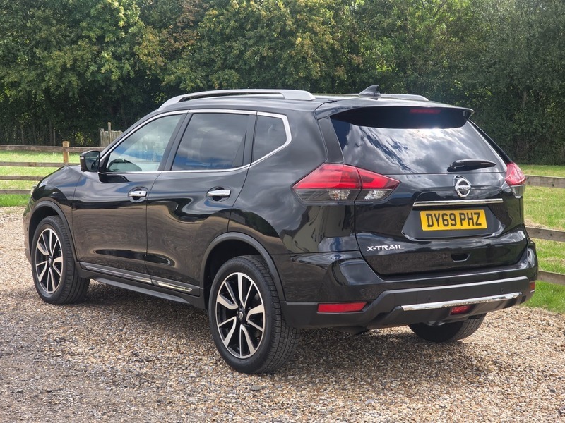 Nissan X-Trail Tekna Black #12