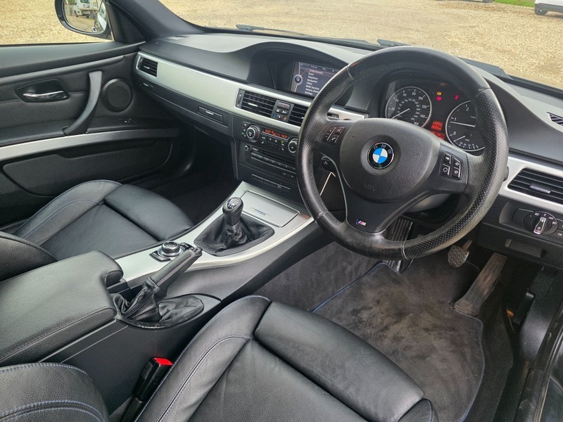 BMW 3 Series 320D Sport Plus Edition Black #3
