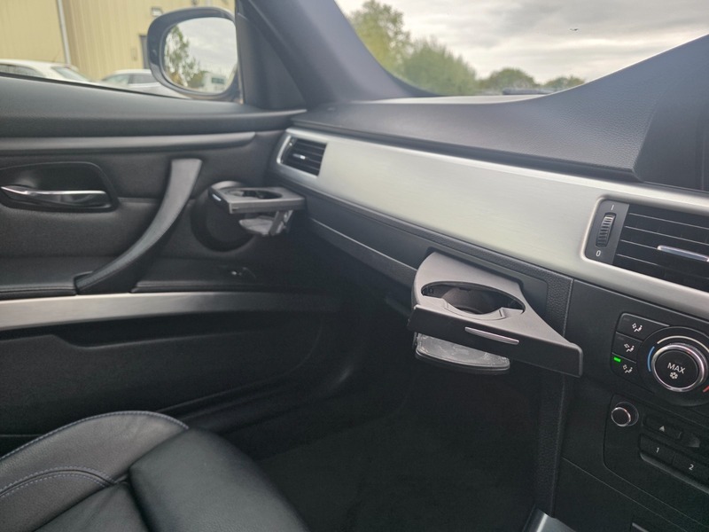 BMW 3 Series 318I Sport Plus Blue #26