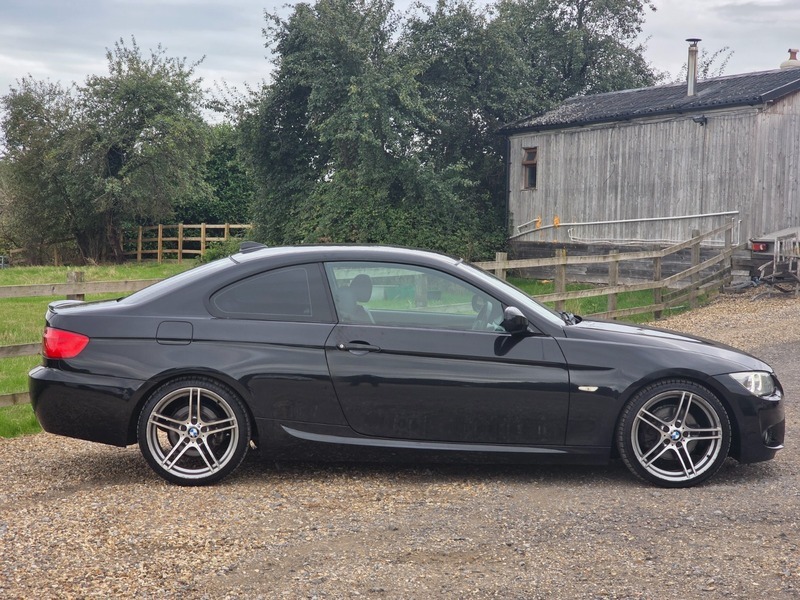 BMW 3 Series 320D Sport Plus Edition Black #6