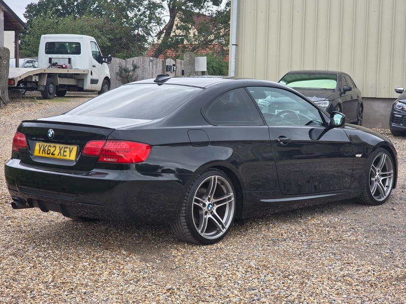 BMW 3 Series 318I Sport Plus Blue #8