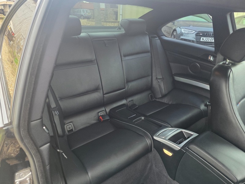 BMW 3 Series 318I Sport Plus Blue #23