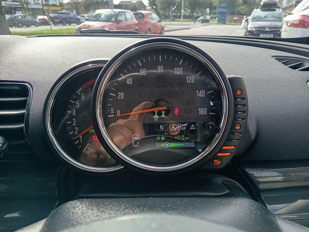 Mini Clubman 2.0 Cooper S 6Dr Red #32