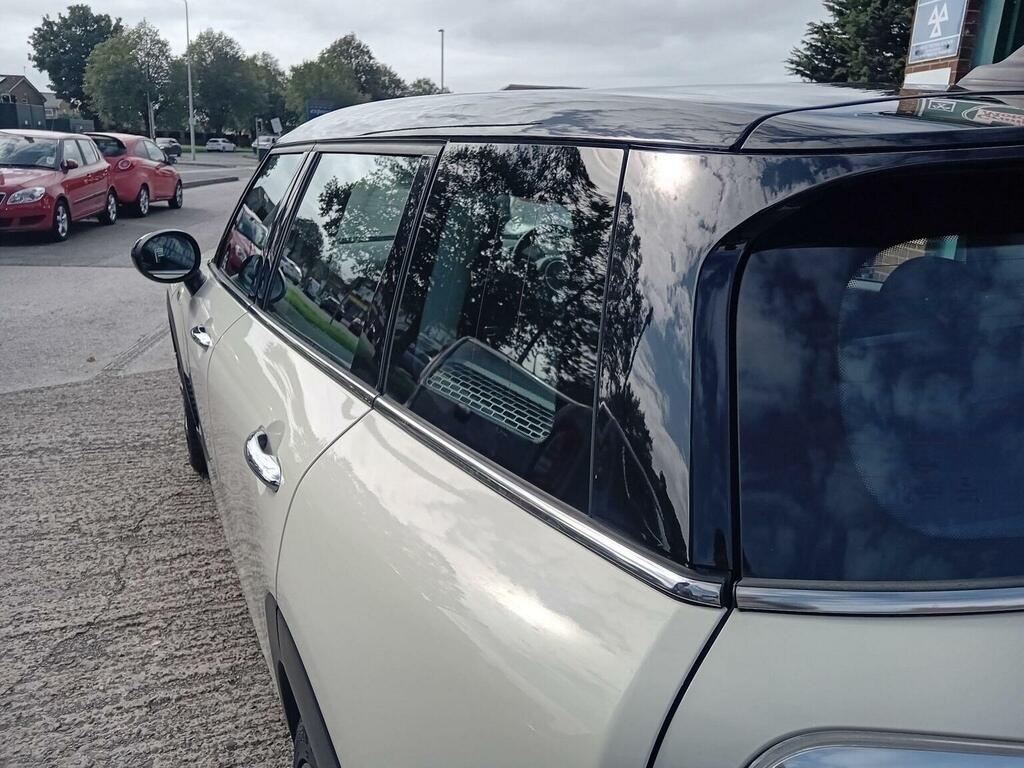 Mini Clubman 2.0 Cooper S 6Dr Red #46