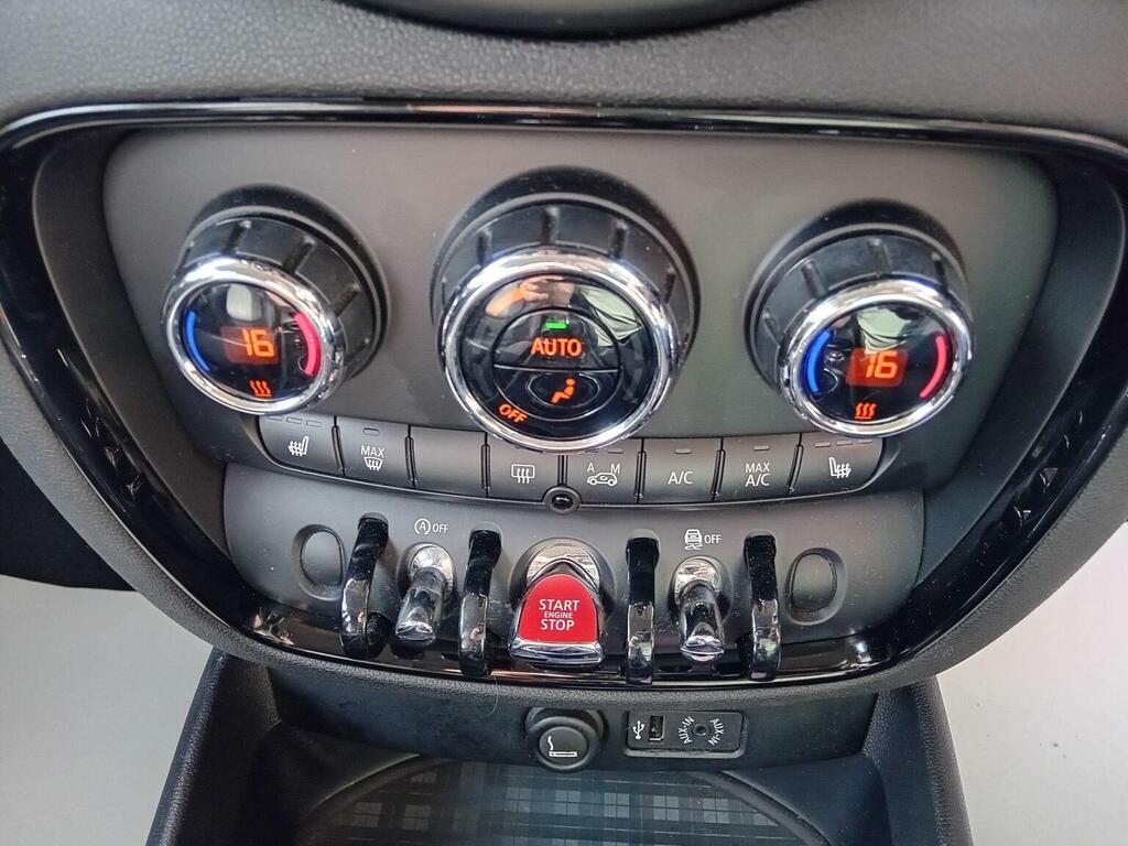 Mini Clubman 2.0 Cooper S 6Dr Red #52