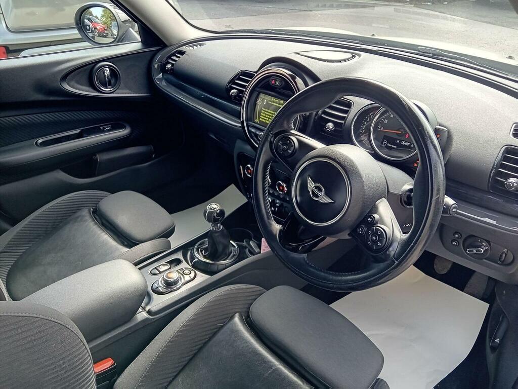 Mini Clubman 2.0 Cooper S 6Dr Red #10