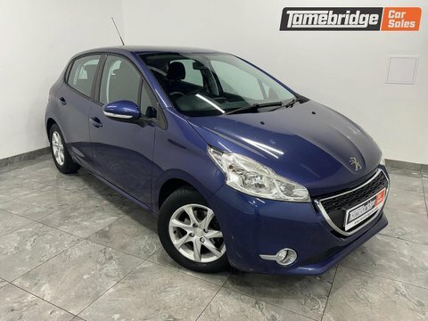 Peugeot 208 208 Active Hatchback Blue